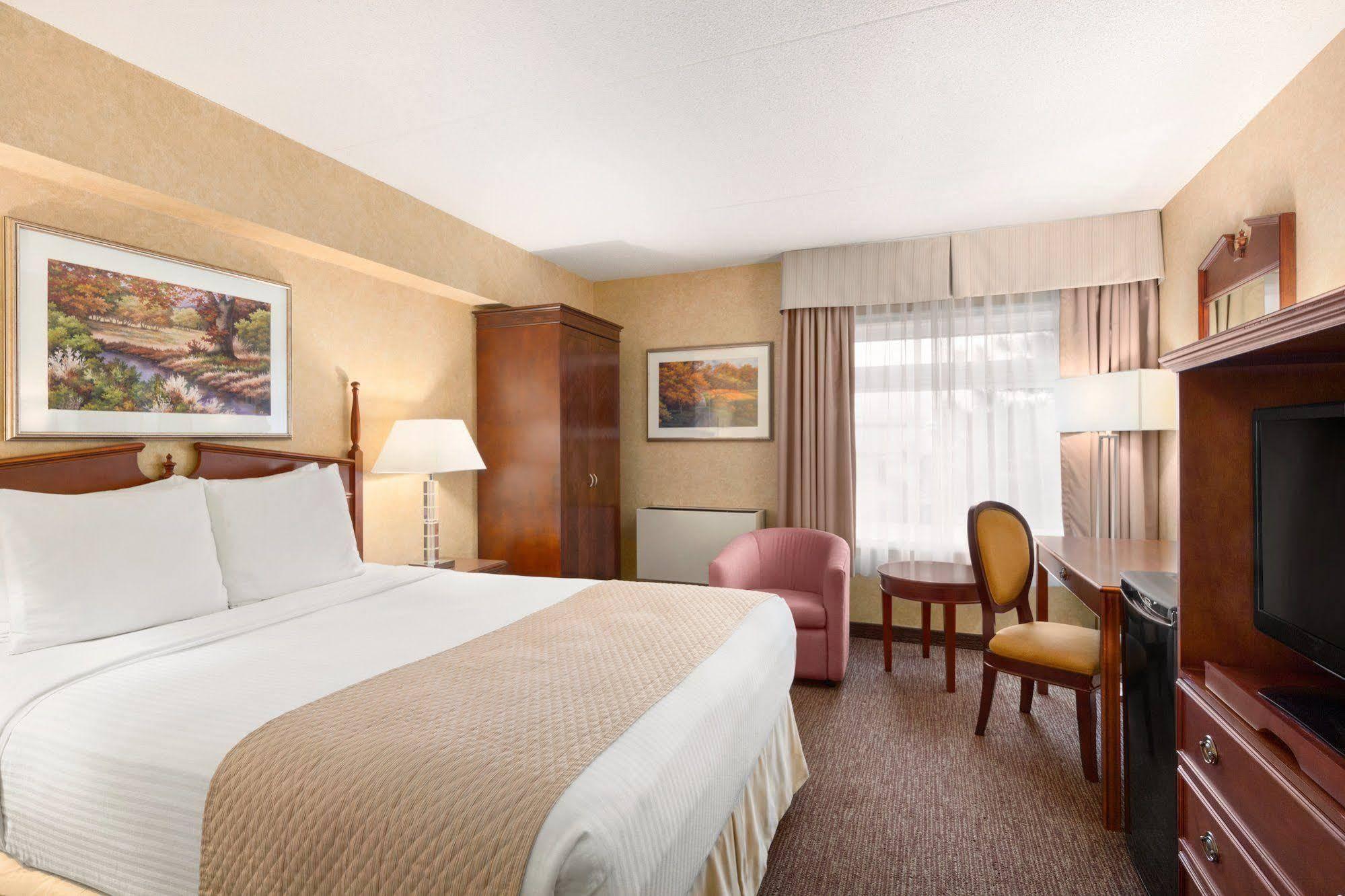 Days Inn By Wyndham Toronto West Mississauga Luaran gambar
