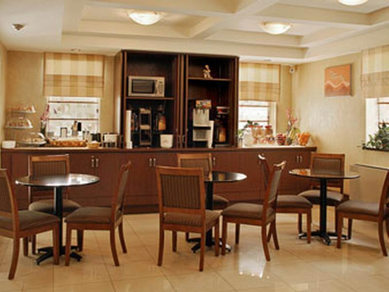 Days Inn By Wyndham Toronto West Mississauga Restoran gambar